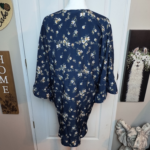 Womens Navy Blue Floral Cottagecore Boho Flouncy Ruffled Sleeves Kimono S/M - Picture 6 of 9